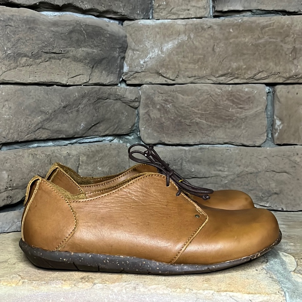 NWT Sergio Tomani Pola Leather‎ Lace Up / SZ 39 or 8-8.5